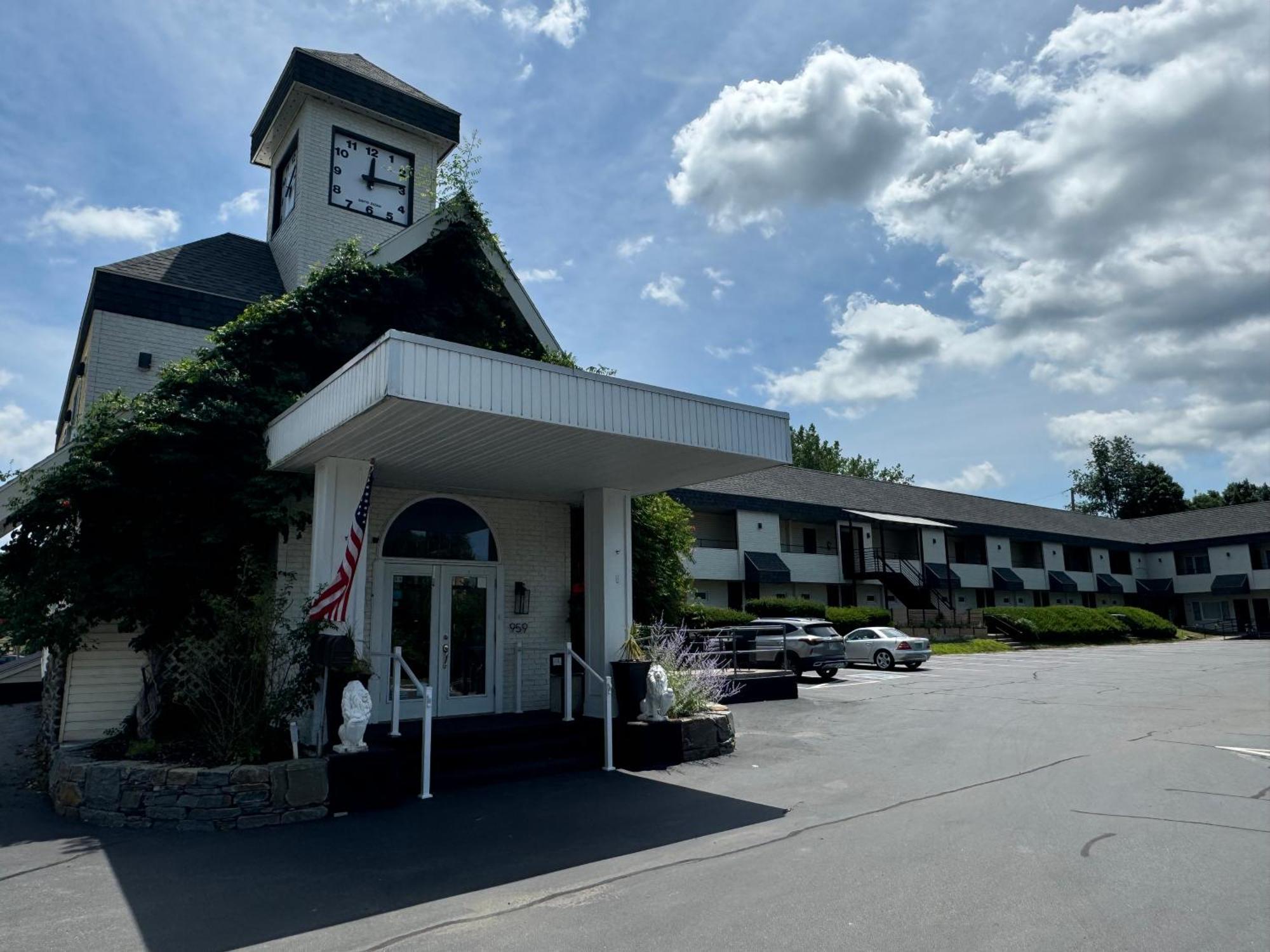 The Black Mountain Inn ブラトルバラ エクステリア 写真